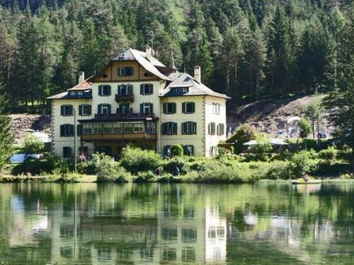 Hotel Baur Am See Toblach Exteriér fotografie